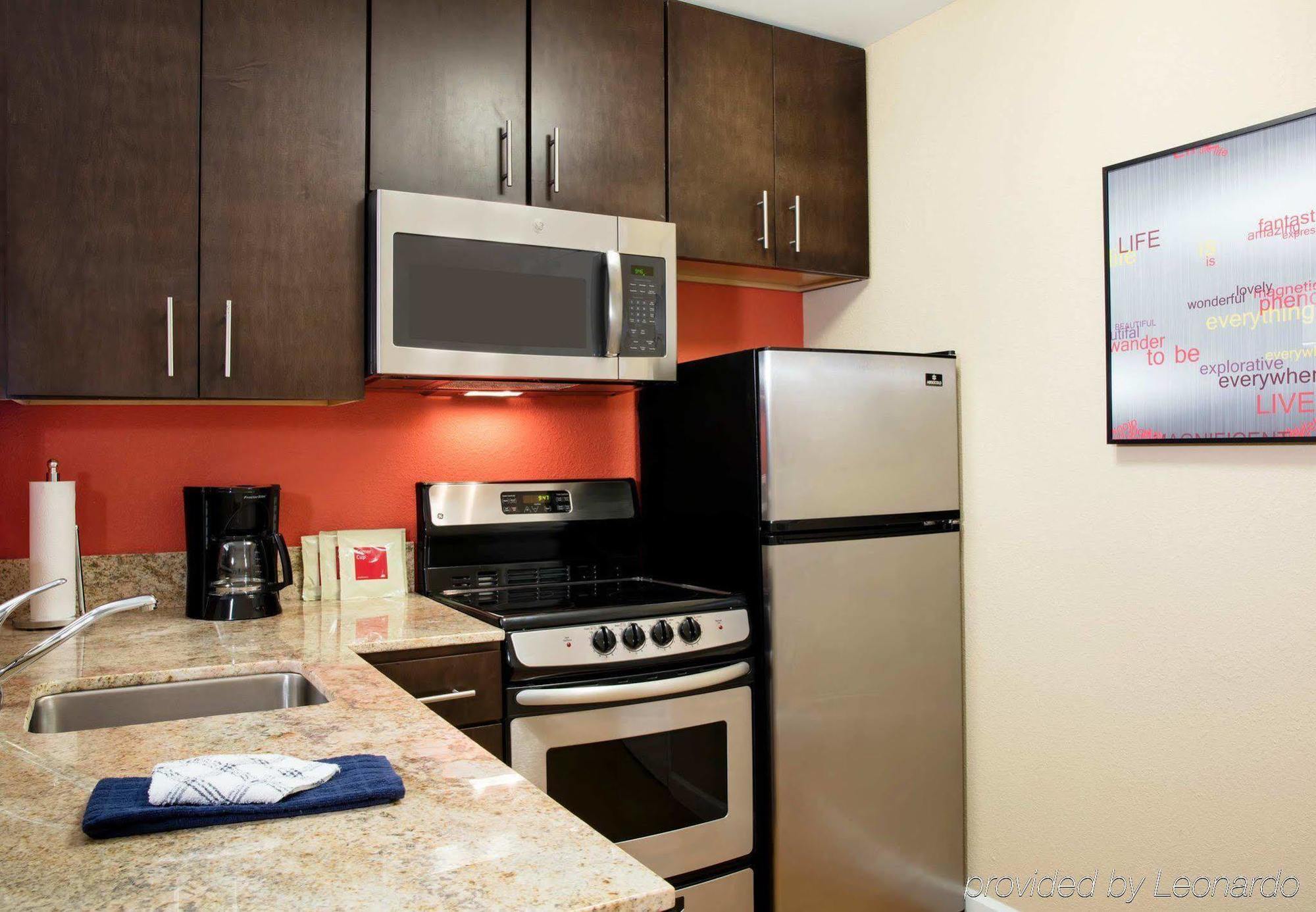 Towneplace Suites Orlando At Flamingo Crossings Town Center/Western Entrance Bay Lake Exterior photo